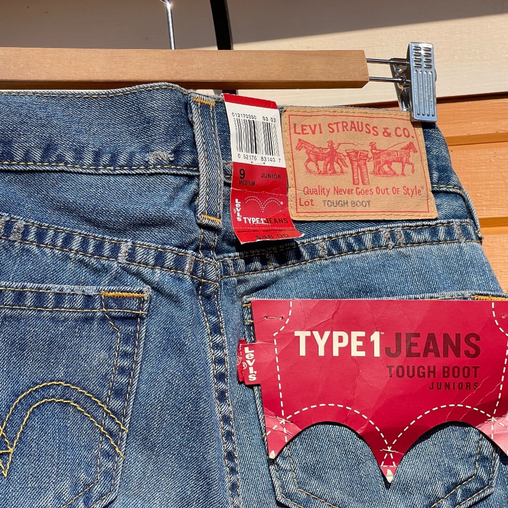Vintage 2003 levi's TYPE1 tough boot jeans NWT 9 medium
